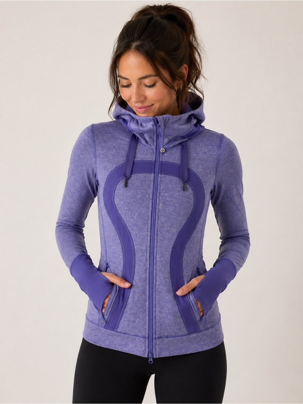 Lululemon Define Jacket Size 4 Purple Thumbholes Zip Up Yoga